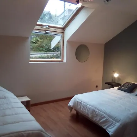 Gite, Sauna, Baignoire A Jets , Babyfoot, Menage Compris , Jardin, Terrasse