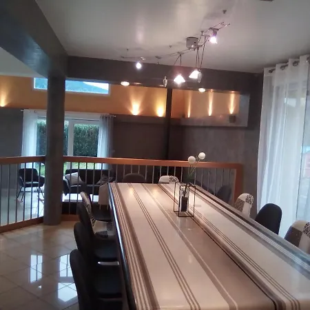 Gite, Sauna, Baignoire A Jets , Babyfoot, Menage Compris , Jardin, Terrasse