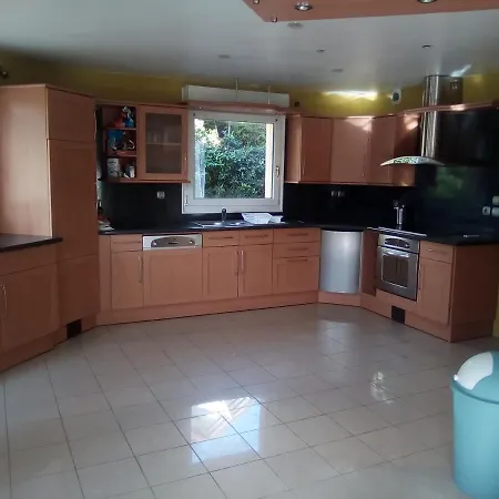 Gite, Sauna, Baignoire A Jets , Babyfoot, Menage Compris , Jardin, Terrasse Cornimont