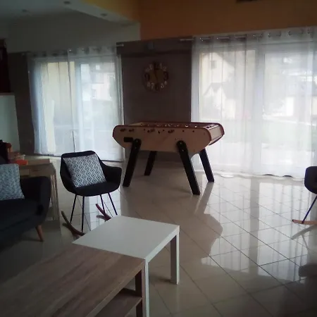 Gite, Sauna, Baignoire A Jets , Babyfoot, Menage Compris , Jardin, Terrasse Cornimont